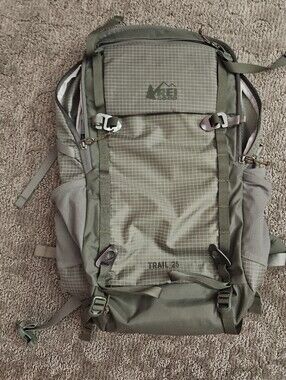 REI Co-op Trail 25 Backpack Olive/Gray